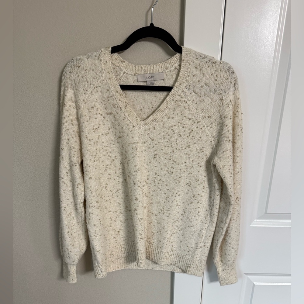 LOFT Speckled Cream V-Neck Sweater